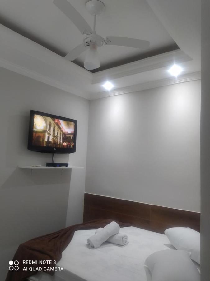 Pousada Quarto Casal Com Ar,Frigobar, Garagem Aparecida  Eksteriør bilde