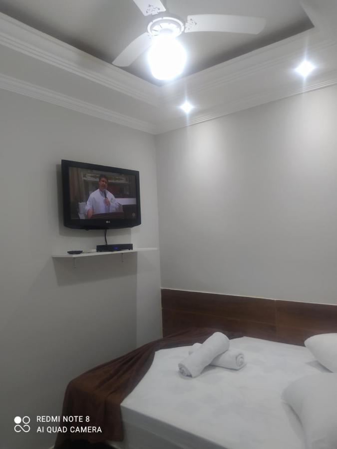 Pousada Quarto Casal Com Ar,Frigobar, Garagem Aparecida  Eksteriør bilde